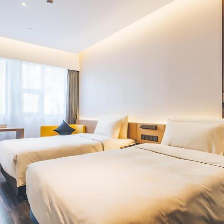 Atour X Hotel Shanghai Pudong Airport Chuansha ภายนอก รูปภาพ