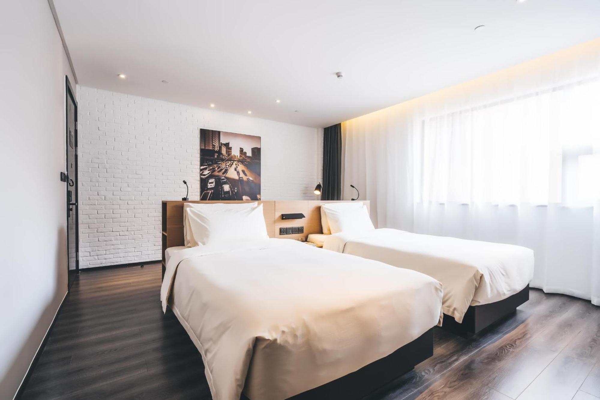 Atour X Hotel Shanghai Pudong Airport Chuansha ภายนอก รูปภาพ