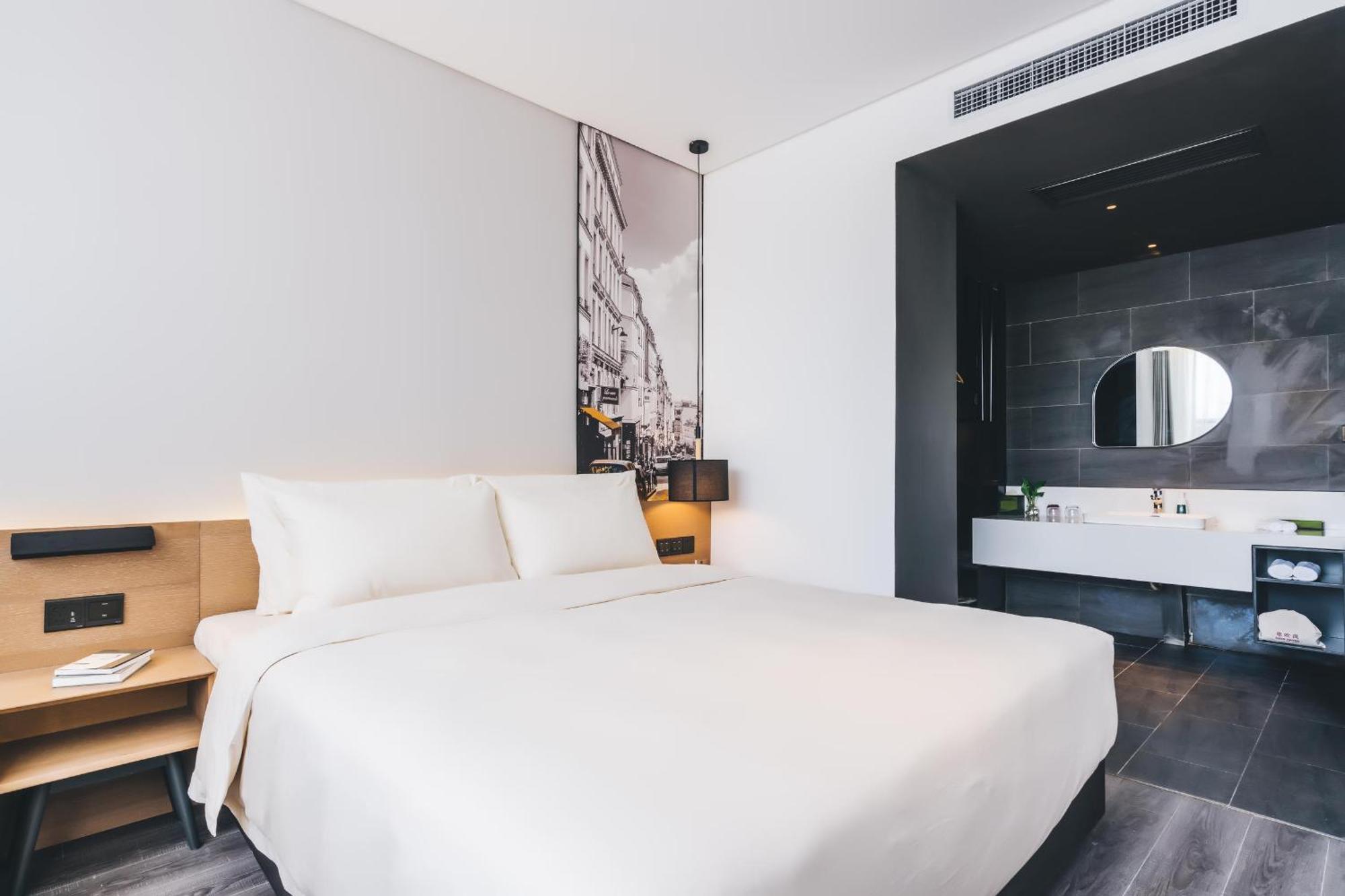 Atour X Hotel Shanghai Pudong Airport Chuansha ภายนอก รูปภาพ