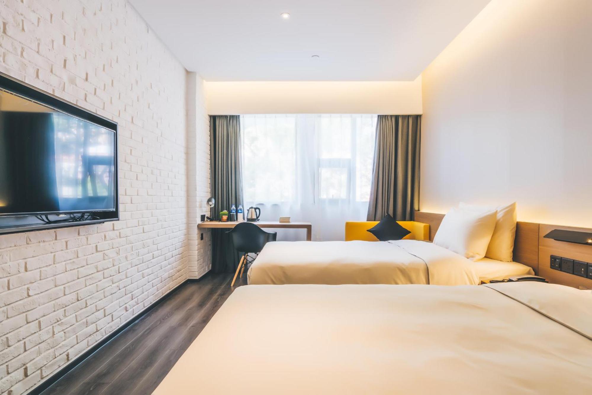 Atour X Hotel Shanghai Pudong Airport Chuansha ภายนอก รูปภาพ