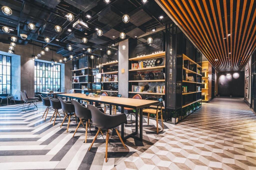 Atour X Hotel Shanghai Pudong Airport Chuansha ภายนอก รูปภาพ