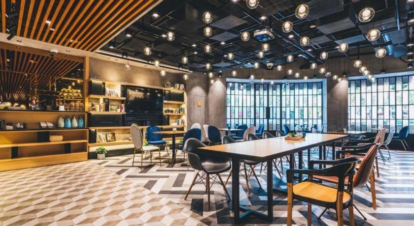 Atour X Hotel Shanghai Pudong Airport Chuansha ภายนอก รูปภาพ